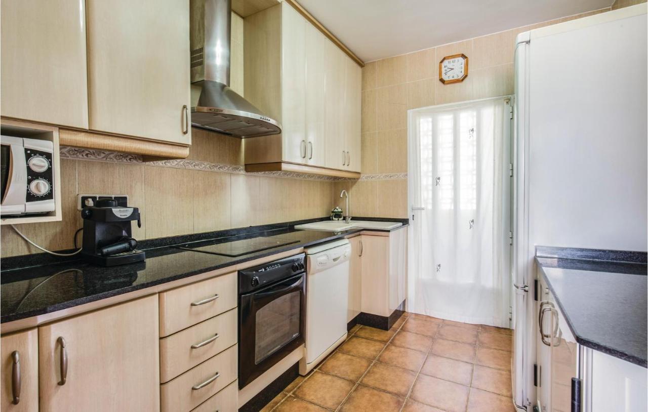 Awesome Home In Caravaca With Kitchen Caravaca De La Cruz Extérieur photo