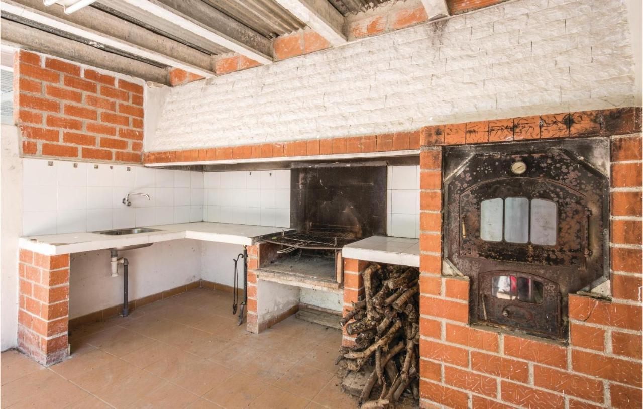 Awesome Home In Caravaca With Kitchen Caravaca De La Cruz Extérieur photo